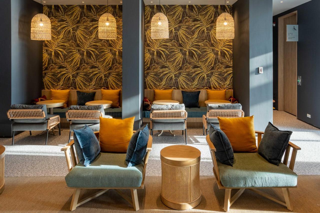 Hualien Farglory Hotel Yanliau Luaran gambar The lounge at the airport